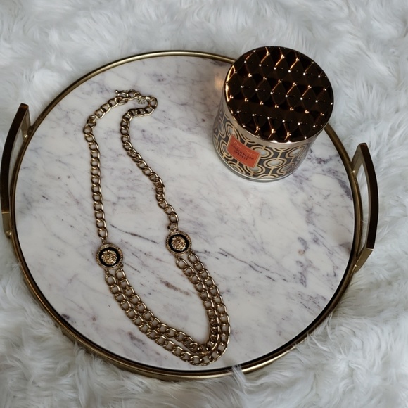 Multi layered chain with lion heads - Picture 3 of 5